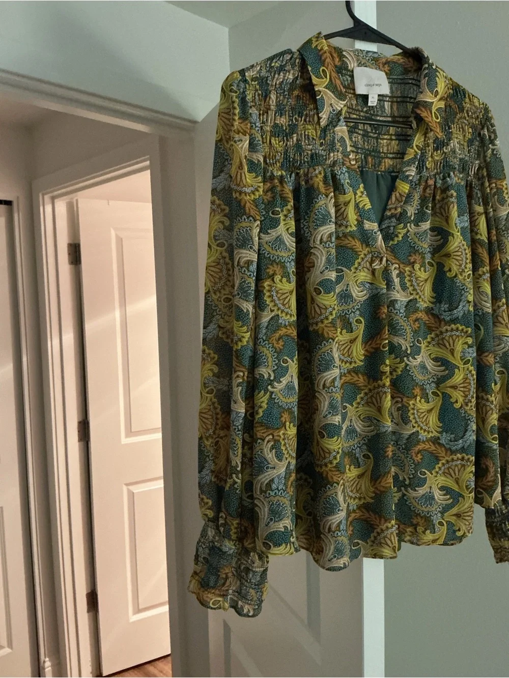 Cinq a Sept Printed Long-Sleeve V-Neck Blouse in Olive & Mustard